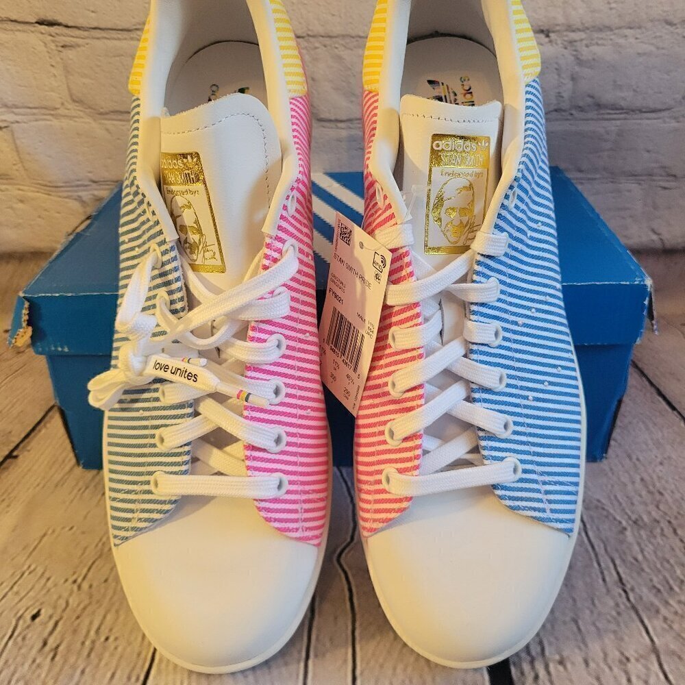 Adidas Stan Smith Pride Sneakers